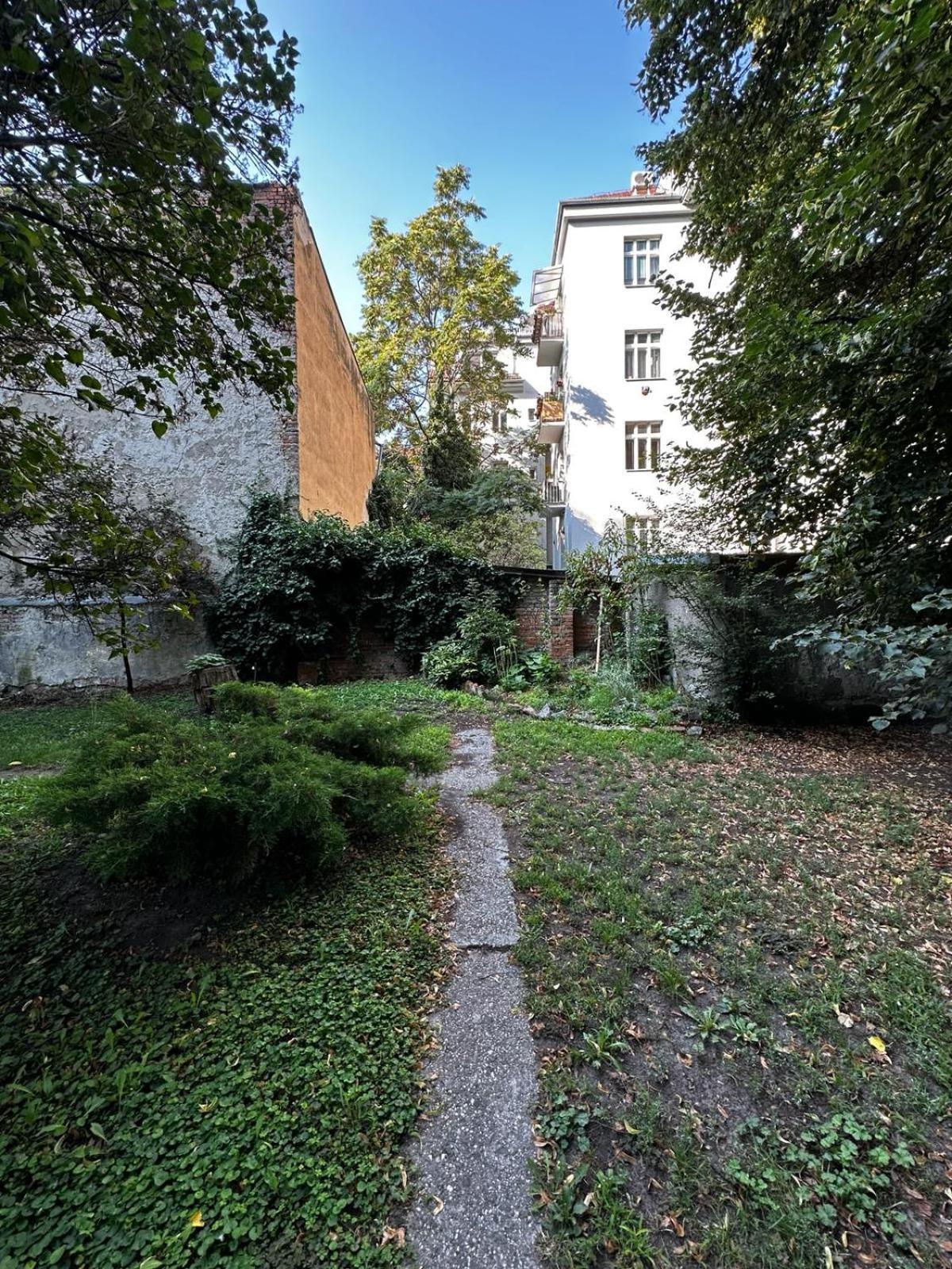 Ferienwohnung Urban Zenhouse No.2 - Breakfast Included Pressburg Exterior foto