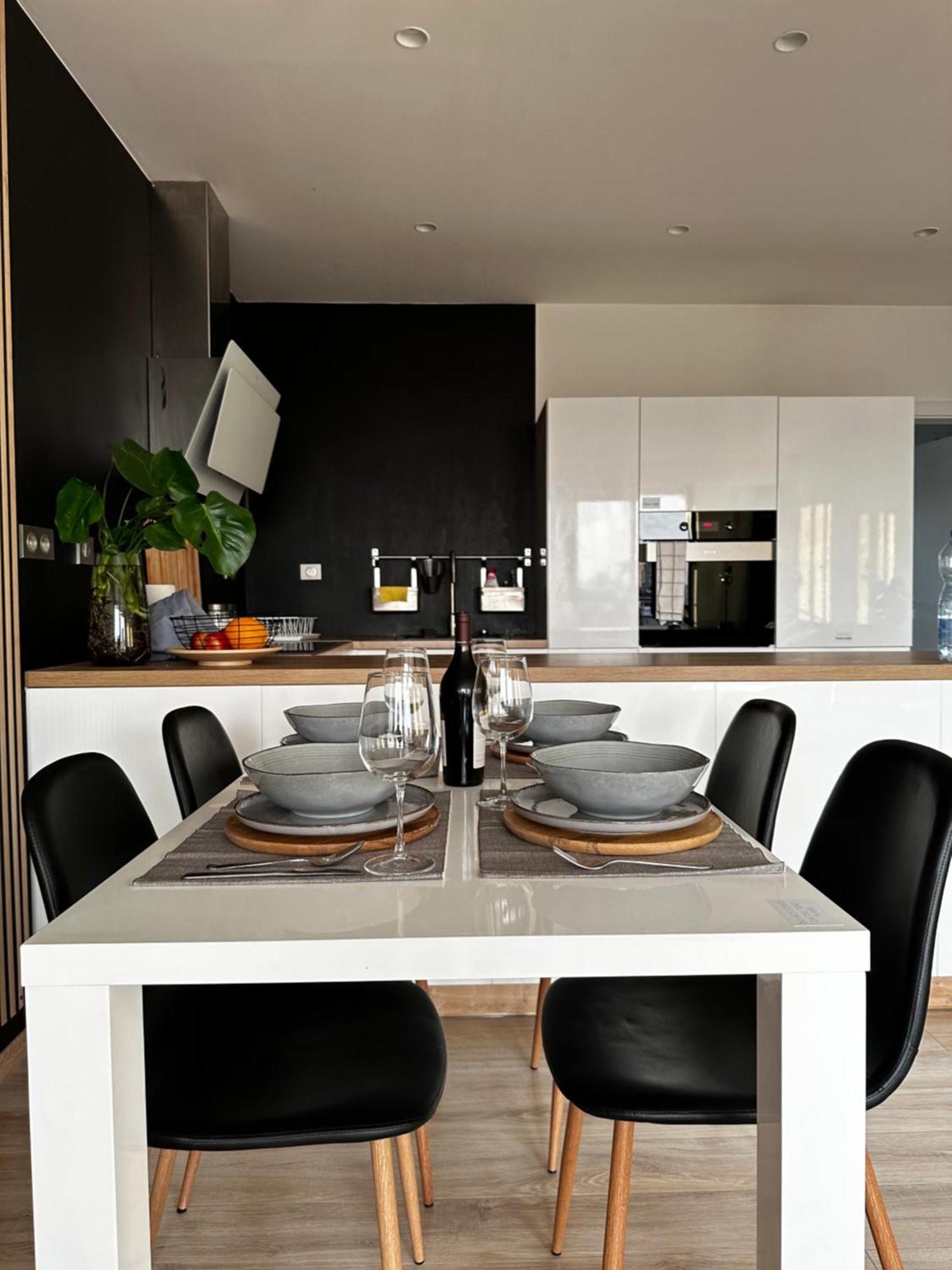 Ferienwohnung Urban Zenhouse No.2 - Breakfast Included Pressburg Exterior foto